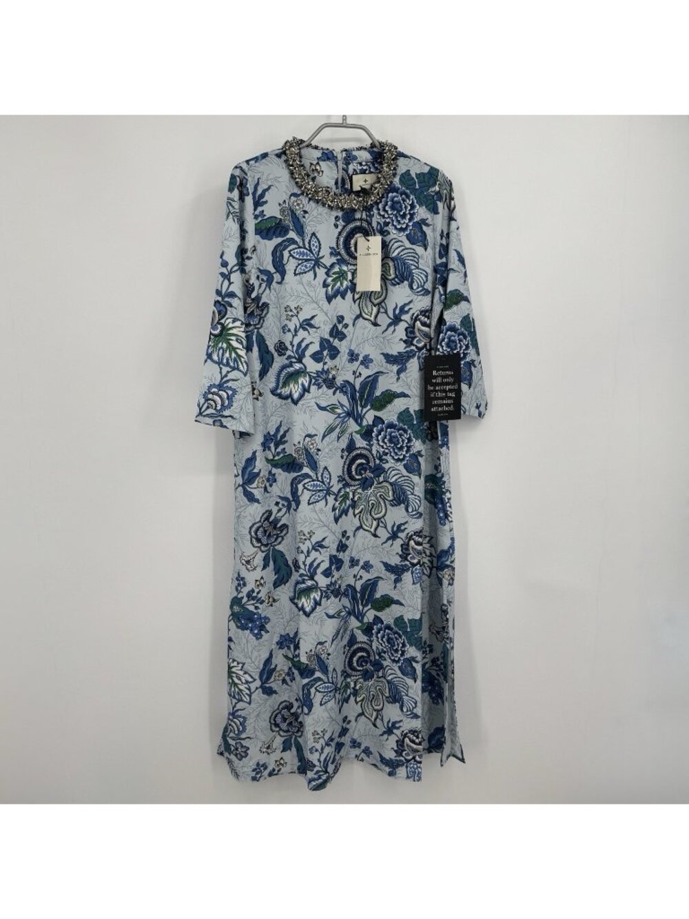 Tuckernuck Beaded Blue Floral Jamie Midi Dress size M Medium Women's NWT